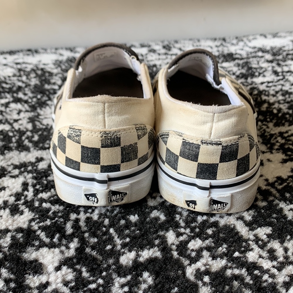 Checkered Vans - Picture 2 of 4